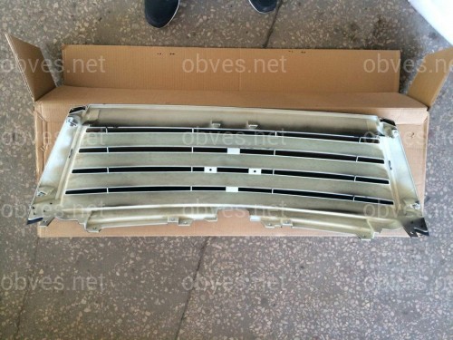 Решетка радиатора Double Eight Toyota Land Cruiser Prado 150 2013- цвет черный
