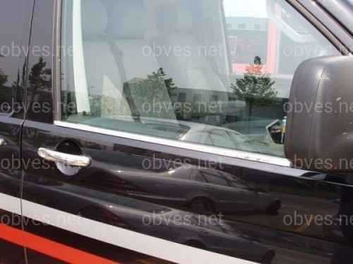 Молдинги окна нижние Volkswagen T-5 Transporter/ Caravelle/ Multivan 2004- (нержавеющая сталь)