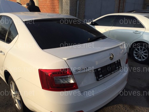 Козырек на стекло Skoda Octavia A7 2013- (стекловолокно)