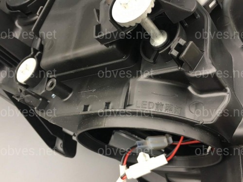 LED фары Toyota Land Cruiser Prado 150 рестайлинг 2013-2017