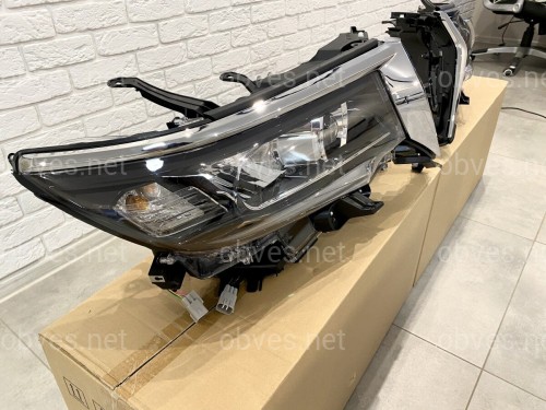 Фары Full Led Toyota Land Cruiser Prado 150 рестайлинг 2018+ (левая+правая) взамен галогена, в комплекте с ресницами Фары Full Led Toyota Land Cruiser Prado 150 рестайлинг 2018+ (левая+правая) взамен галогена, в комплекте с ресницами