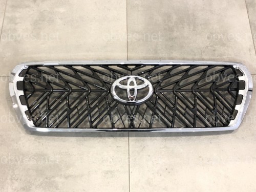 Решетка радиатора TRD Toyota Land Cruiser 200 2007-2015 темно-серая Решетка радиатора TRD Toyota Land Cruiser 200 2007-2015 темно-серая