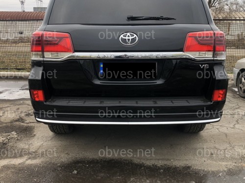 Обвес юбка заднего бампера Executive Lounge Toyota Land Cruiser 200 стиль 2019 / 2021 с хромом, цвет черный