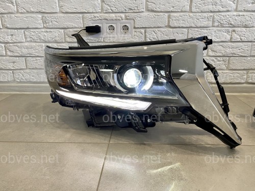 Фары Full Led Toyota Land Cruiser Prado 150 рестайлинг 2018+ (левая+правая) взамен галогена, в комплекте с ресницами Фары Full Led Toyota Land Cruiser Prado 150 рестайлинг 2018+ (левая+правая) взамен галогена, в комплекте с ресницами
