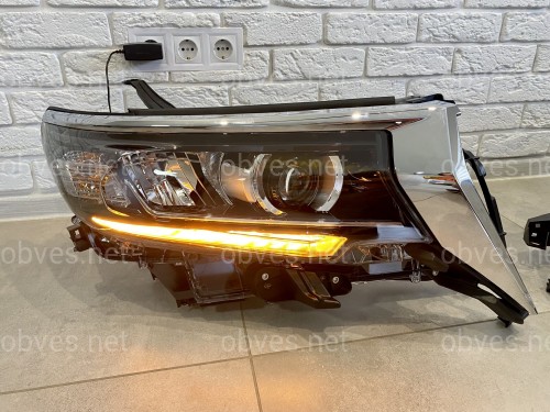 Фары Full Led Toyota Land Cruiser Prado 150 рестайлинг 2018+ (левая+правая) взамен галогена, в комплекте с ресницами Фары Full Led Toyota Land Cruiser Prado 150 рестайлинг 2018+ (левая+правая) взамен галогена, в комплекте с ресницами