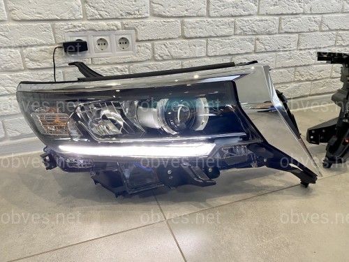 Фары Full Led Toyota Land Cruiser Prado 150 рестайлинг 2018+ (левая+правая) взамен галогена, в комплекте с ресницами Фары Full Led Toyota Land Cruiser Prado 150 рестайлинг 2018+ (левая+правая) взамен галогена, в комплекте с ресницами
