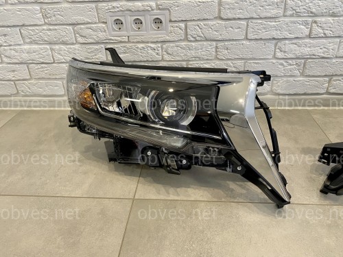 Фары Full Led Toyota Land Cruiser Prado 150 рестайлинг 2018+ (левая+правая) взамен галогена, в комплекте с ресницами Фары Full Led Toyota Land Cruiser Prado 150 рестайлинг 2018+ (левая+правая) взамен галогена, в комплекте с ресницами