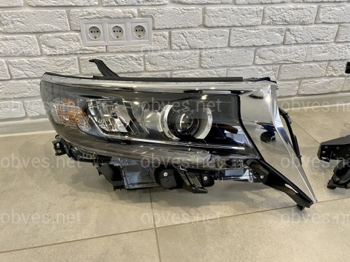 Фары Full Led Toyota Land Cruiser Prado 150 рестайлинг 2018+ (левая+правая) взамен галогена, в комплекте с ресницами Фары Full Led Toyota Land Cruiser Prado 150 рестайлинг 2018+ (левая+правая) взамен галогена, в комплекте с ресницами