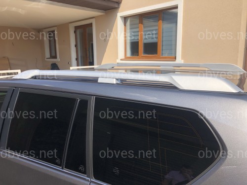 Рейлинги на крышу Toyota Land Cruiser Prado 150 2009-2020 качество оригинала (алюминий 2шт.) ЦВЕТ СЕРЕБРО Рейлинги на крышу Toyota Land Cruiser Prado 150 2009-2020 качество оригинала (алюминий 2шт.) ЦВЕТ СЕРЕБРО