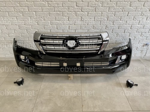 Бампер в сборе Toyota Land Cruiser 200 2007-2015 в стиле 2016 года цвет черный