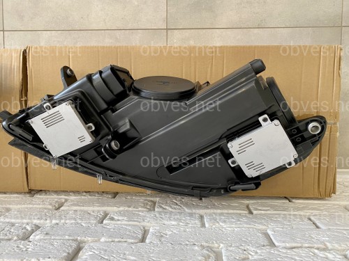 Передние фары Volkswagen Passat CC 2013-2017 комплектные (блоки, лампы) Передние фары Volkswagen Passat CC 2013-2017 комплектные (блоки, лампы)