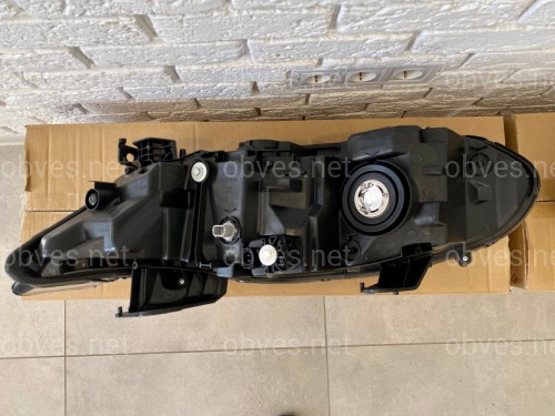 Фара правая Led + галоген Honda Accord 10 2017+ Фара правая Led + галоген Honda Accord 10 2017+