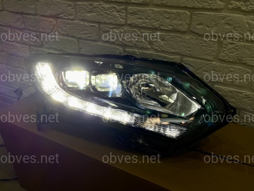 Фары Full Led Honda HR-V 2014-2017 (левая+правая) Фары Full Led Honda HR-V 2014-2017 (левая+правая)