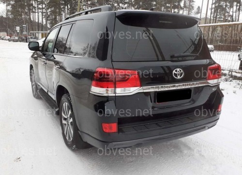 Обвес юбка заднего бампера Executive Toyota Land Cruiser 200 стиль 2016 цвет черный с серым