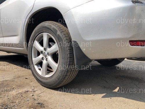 Брызговики Toyota Rav-4 2006-2012 комплект 4 шт. Брызговики Toyota Rav-4 2006-2012 комплект 4 шт.