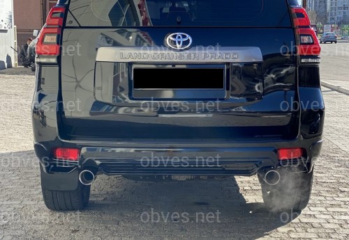 Юбка заднего бампера TRD Toyota Land Cruiser Prado 150 2017-2022 цвет черный (боковые углы + центр вставка) 3 части Юбка заднего бампера TRD Toyota Land Cruiser Prado 150 2017-2022 цвет черный (боковые углы + центр вставка) 3 части