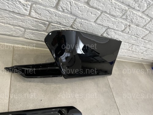 Юбка заднего бампера TRD Toyota Land Cruiser Prado 150 2017-2022 цвет черный (боковые углы + центр вставка) 3 части Юбка заднего бампера TRD Toyota Land Cruiser Prado 150 2017-2022 цвет черный (боковые углы + центр вставка) 3 части