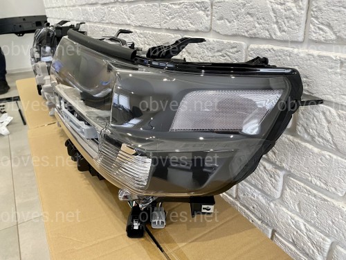 Full Led фары Executive Black Toyota Land Cruiser 200 2016-