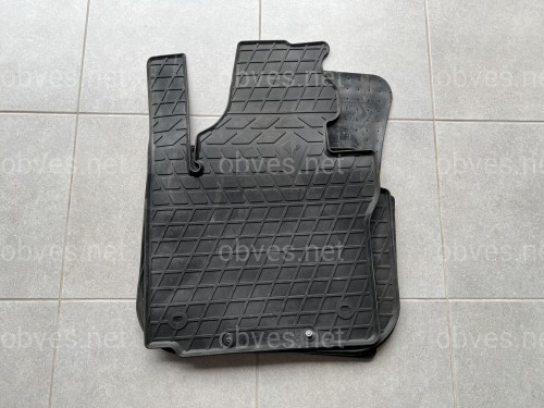 Ковры салона резиновые Stingray Volkswagen Caddy / Touran 03- / 10- 4 шт. Ковры салона резиновые Stingray Volkswagen Caddy / Touran 03- / 10- 4 шт.