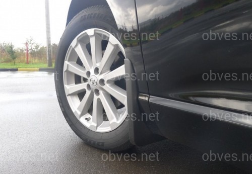 Брызговики Toyota Venza 2009-2016 комплект 4шт Брызговики Toyota Venza 2009-2016 комплект 4шт