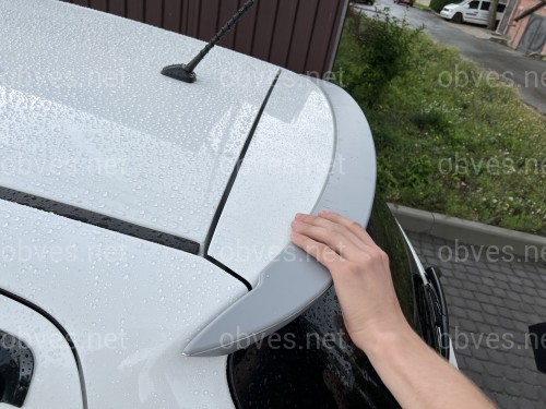 Спойлер козырек на крышку багажника Toyota Yaris 2011-2015 ABS пластик под покраску Спойлер козырек на крышку багажника Toyota Yaris 2011-2015 ABS пластик под покраску