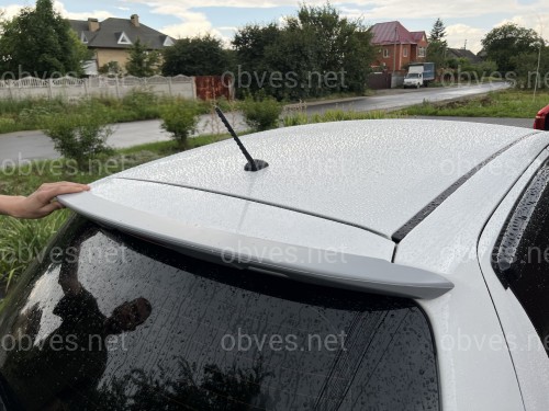 Спойлер козырек на крышку багажника Toyota Yaris 2011-2015 ABS пластик под покраску Спойлер козырек на крышку багажника Toyota Yaris 2011-2015 ABS пластик под покраску