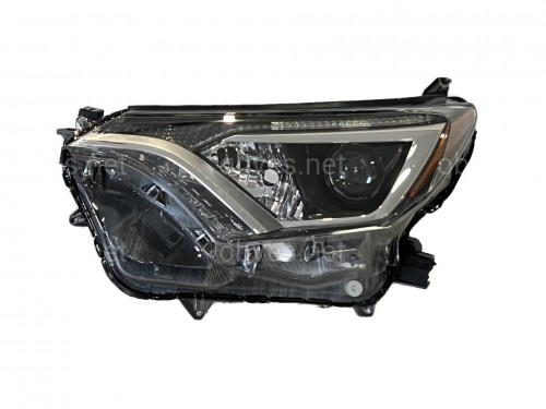 Левая фара галоген Toyota RAV 4 АМЕРИКА 2016-2018 Левая фара галоген Toyota RAV 4 АМЕРИКА 2016-2018
