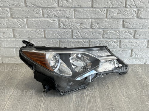 Правая фара галоген Toyota RAV 4 АМЕРИКА 2013-2015