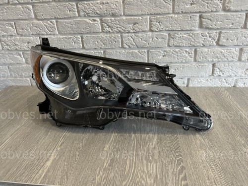 Правая фара галоген Toyota RAV 4 АМЕРИКА 2013-2015
