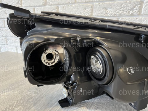 Левая фара галоген Toyota RAV 4 АМЕРИКА 2013-2015 Левая фара галоген Toyota RAV 4 АМЕРИКА 2013-2015