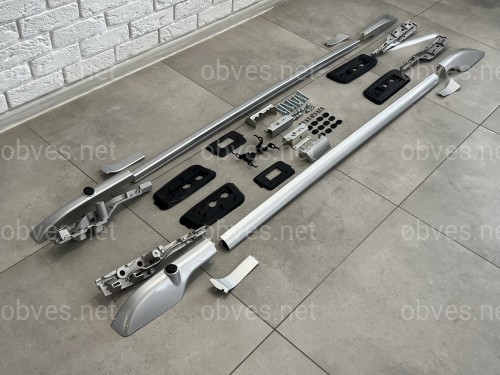 Рейлинги на крышу Toyota Land Cruiser 200 2007-2022 С ОТВЕРСТИЕМ НА ЗАДНИХ КРЫШКАХ ПОД ФЛАГ (алюминий 2шт.) цвет серебро