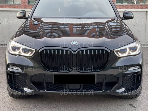 Решетка радиатора ноздри M-Perfomance стиль BMW X5 G05 2019-2022 черный глянец