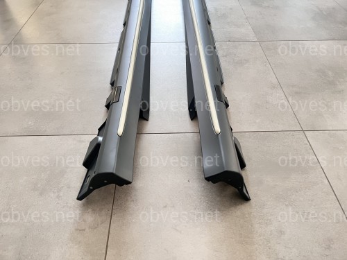 Пороги AMG Mercedes C-class W205 2014-2021 2шт. Пороги AMG Mercedes C-class W205 2014-2021 2шт.