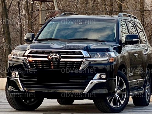 Решетка радиатора дизайн 2021 для Toyota Land Cruiser 200 2015-2021