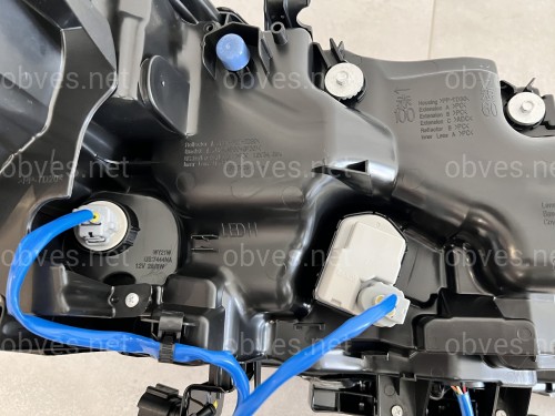 Фары FULL LED 3 линзы Toyota Land Cruiser 200 2015-2022 (левая+правая) Фары FULL LED 3 линзы Toyota Land Cruiser 200 2015-2022 (левая+правая)
