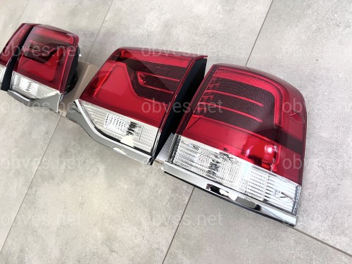 Задние фонари OEM Toyota Land Cruiser 200 2016-2021 Задние фонари OEM Toyota Land Cruiser 200 2016-2021