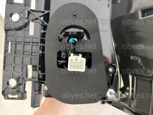 Задние фонари OEM Toyota Land Cruiser 200 2016-2021 Задние фонари OEM Toyota Land Cruiser 200 2016-2021