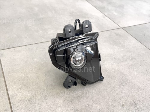 Правая противотуманная фара Lexus GX 460 2014-2023 LED, 1шт.
