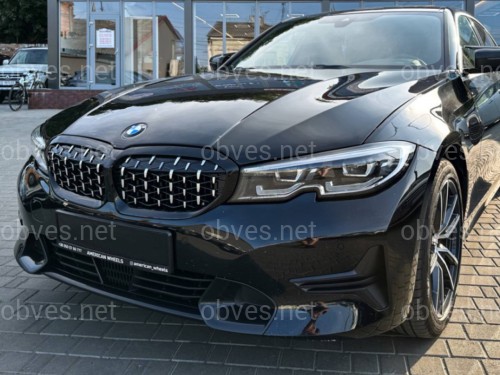 Решетка радиатора Diamond BMW 3 Series G20 G21 2019-2022 черная с хромом