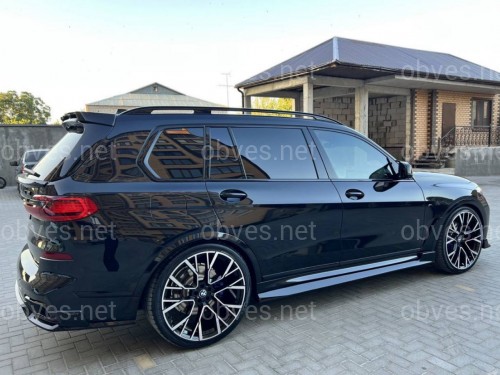 Комплект обвеса Paradigma BMW X7 G07 2019-2022, черный глянец