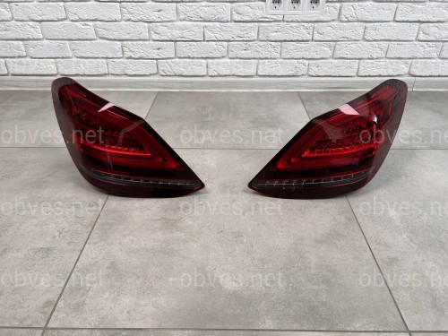 Задние LED фонари рестайлинг 2019+ для Mercedes-Benz C-class W205 2015-2021 2шт.