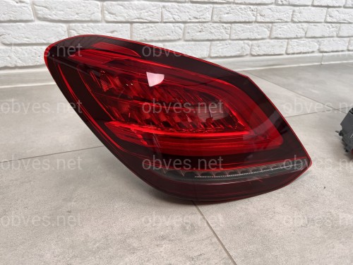 Задние LED фонари рестайлинг 2019+ для Mercedes-Benz C-class W205 2015-2021 2шт.