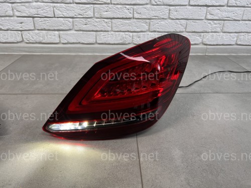 Задние LED фонари рестайлинг 2019+ для Mercedes-Benz C-class W205 2015-2021 2шт.