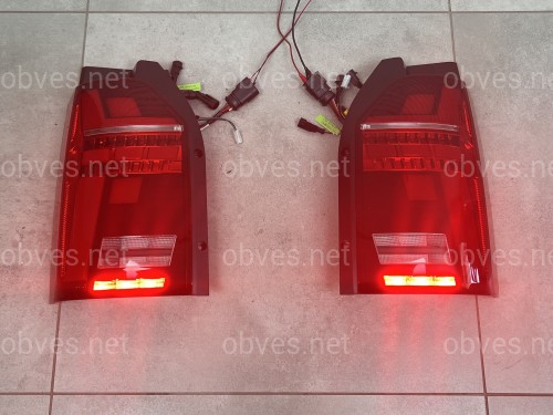 Задние LED фонари стиль Multivan T6.1 2020+ для Volkswagen T6 2015-2019 ляда 2шт.