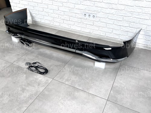 Обвес юбка заднего бампера Lexus LX 570 2015-2022 цвет черный 202