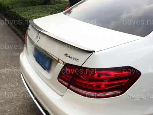 Спойлер лип на багажник Mercedes W212 2009-2016 ABS пластик, цвет черный глянец