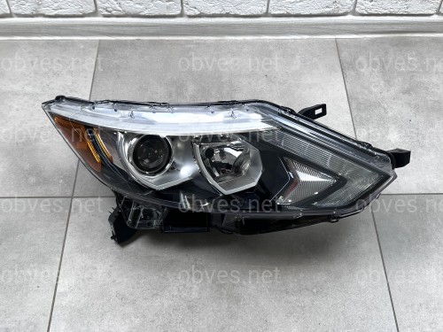 Правая фара галоген Nissan Rogue Sport 2015-2019 Правая фара галоген Nissan Rogue Sport 2015-2019