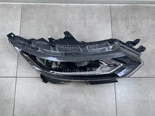 Правая фара галоген Nissan Qashqai 17-21 / Rogue sport 19-21 Правая фара галоген Nissan Qashqai 17-21 / Rogue sport 19-21