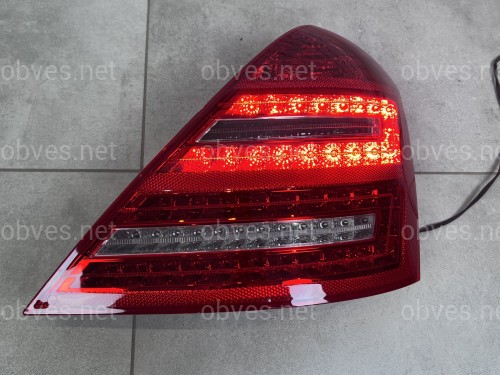 Задние фонари рестайлинг для Mercedes-Benz S-class W221 2005-2013 2шт.
