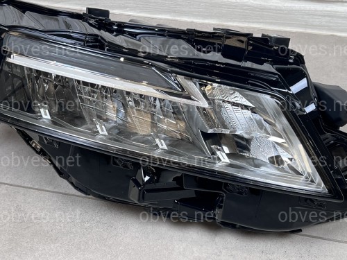 Правая фара Nissan Rogue / X-Trail T33 2021+ Правая фара Nissan Rogue / X-Trail T33 2021+